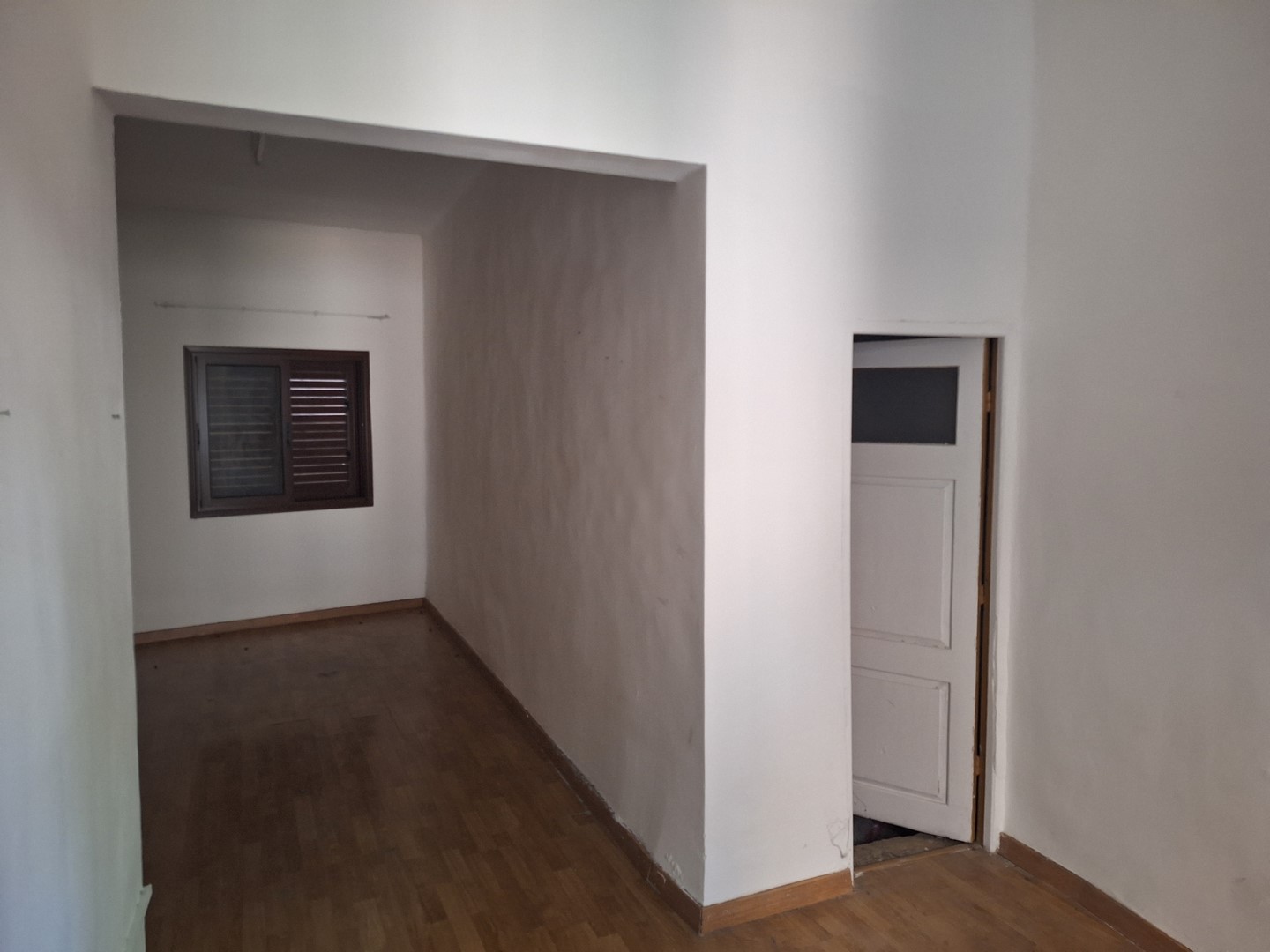 Ground floor house in the City Center